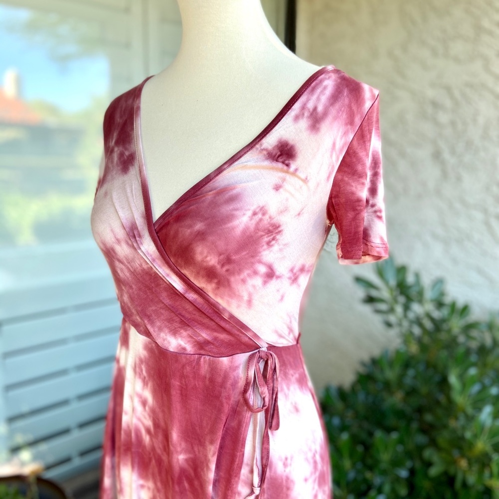 Dress - Picture 3 of 7